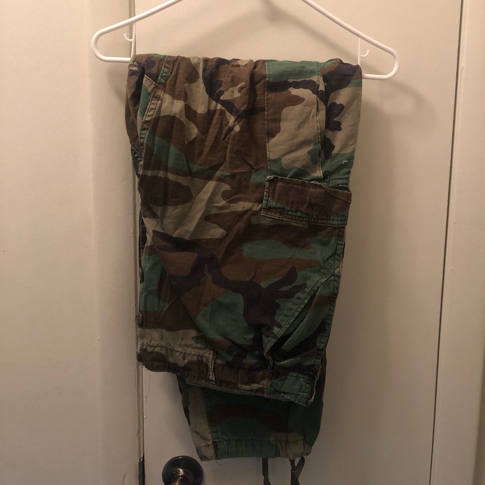 31x32 Camo Pants